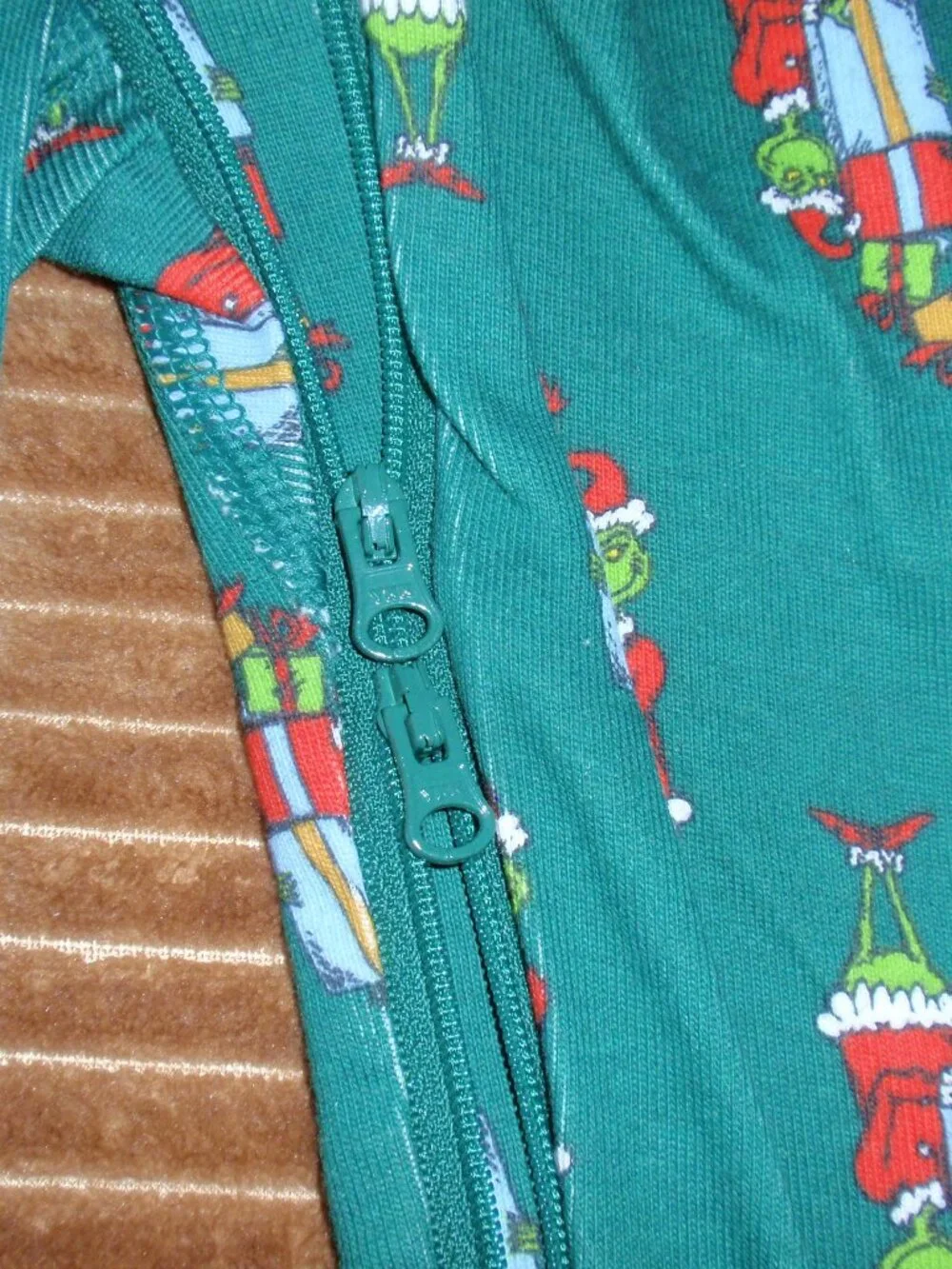 NWT Hanna Andersson Green Grinch Organic Cotton Sleeper Footless Zip Up Sz 85 2t